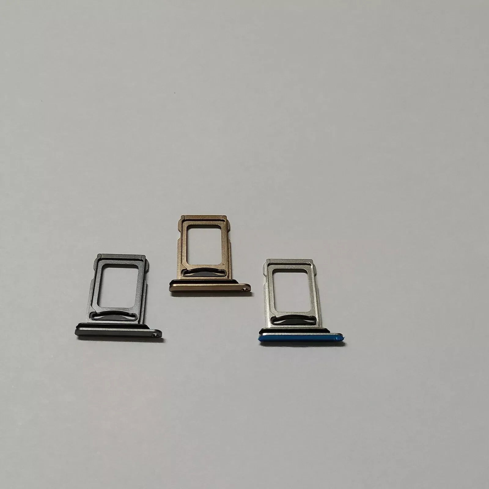 iPhone 11 Pro Max Card Container SIM Card Tray SIM Card Slot